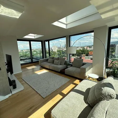 360 Stunning View 2 Floors Penthouse 3bd 2ba