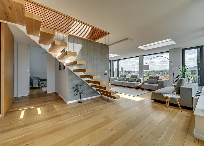 360 Stunning View 2 Floors Penthouse 3bd 2ba