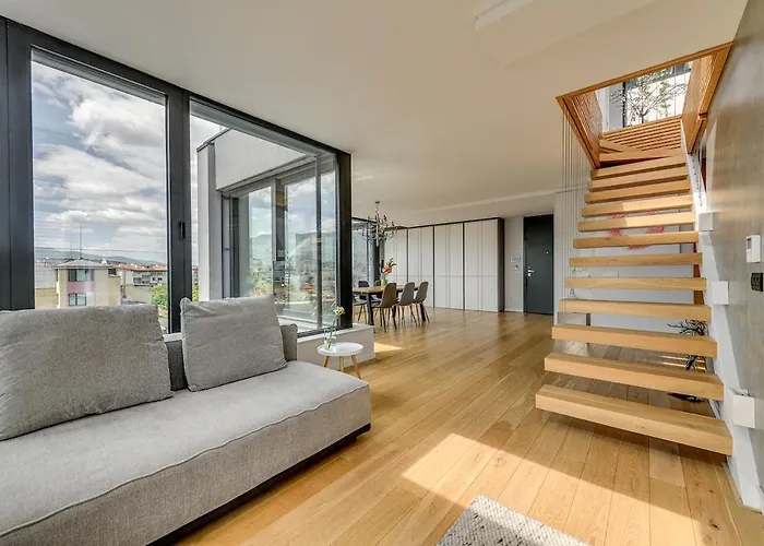 360 Stunning View 2 Floors Penthouse 3bd 2ba شقة *