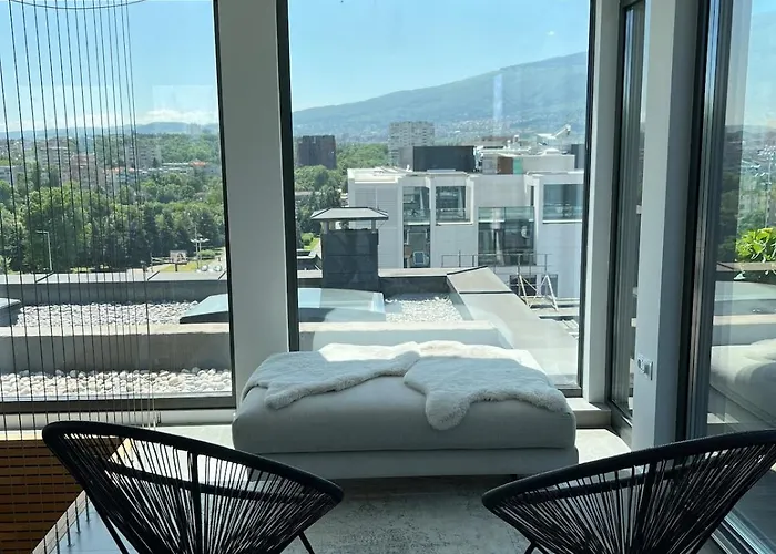 360 Stunning View 2 Floors Penthouse 3bd 2ba * صوفيا