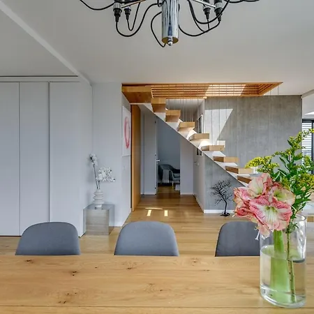 360 Stunning View 2 Floors Penthouse 3bd 2ba Szófia