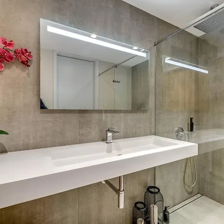 Appartement 360 Stunning View 2 Floors Penthouse 3bd 2ba *
