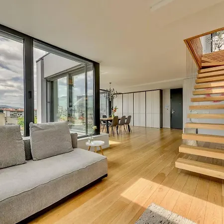 360 Stunning View 2 Floors Penthouse 3bd 2ba Appartement Sofia